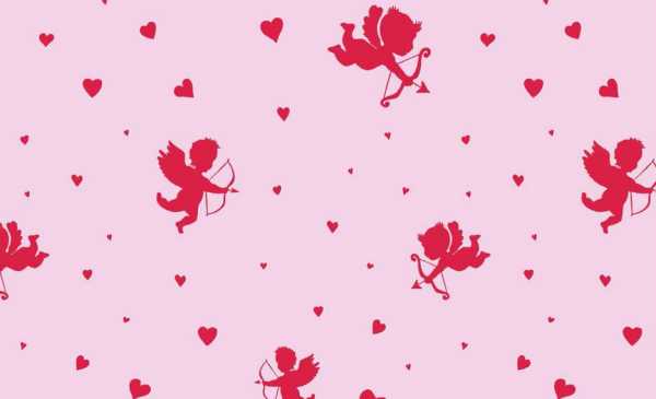 Druk na tkaninie- czerwone aniołki i serca na różu
