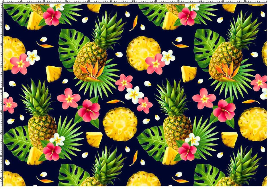 Zdjęcie przedstawiające wzór z owocami ananasa, liśćmi monstery i palm oraz kwiatami na granatowym tle