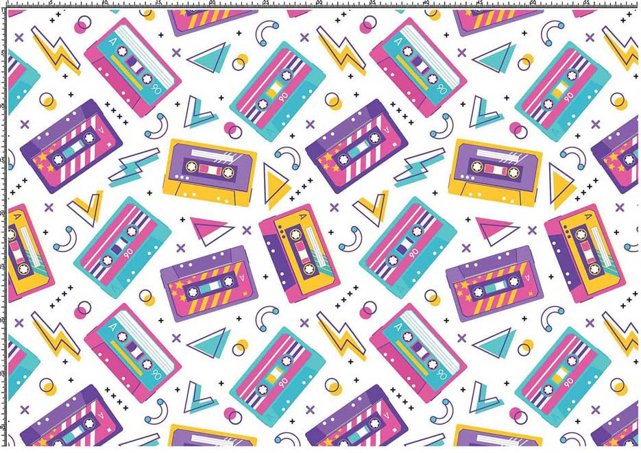 Wzór do druku na tkaninach i dzianinach z motywem z lat 90, kaset magnetofonowych w kolorze fioletowym, żółtym, turkusowym, różowym i białym 