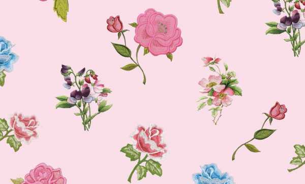 Druk na tkaninie- haftowane kwiaty róż na różowym tle