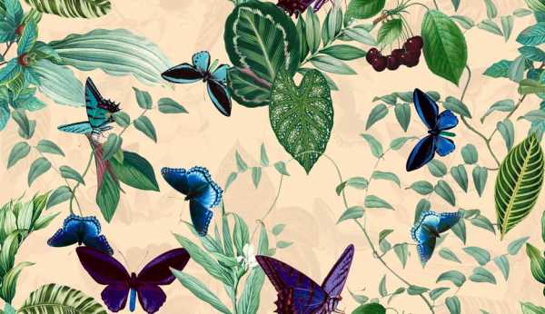 Druk na tkaninie- ozdobne liście i niebieskie motyle na beżowym tle